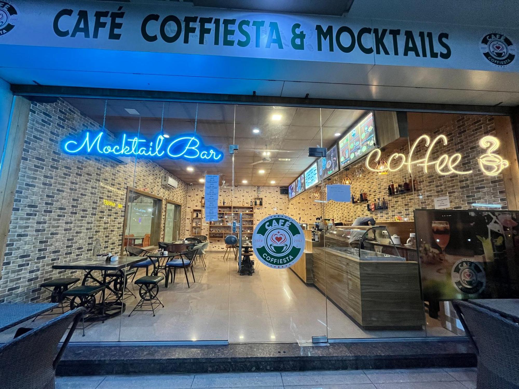 Hotel Grand Darshan Βαντοντάρα Εξωτερικό φωτογραφία