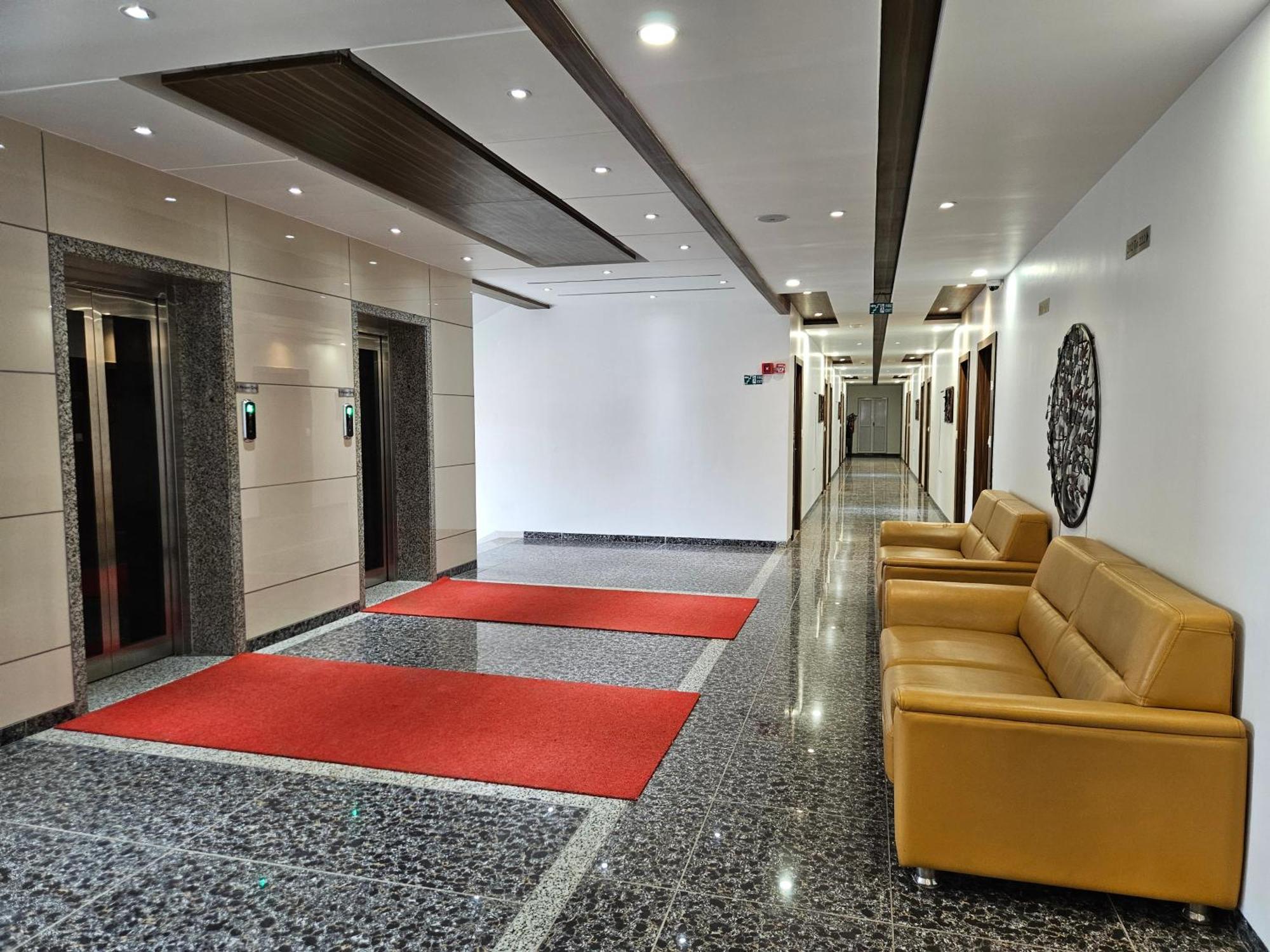 Hotel Grand Darshan Βαντοντάρα Εξωτερικό φωτογραφία